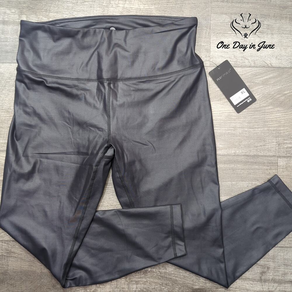 90 Degree Black Cire Yoga Pants Size XL